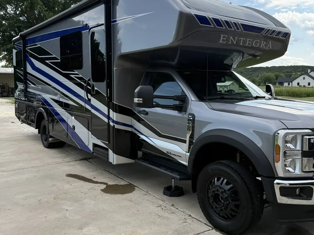Entegra motorhome after exterior detailing