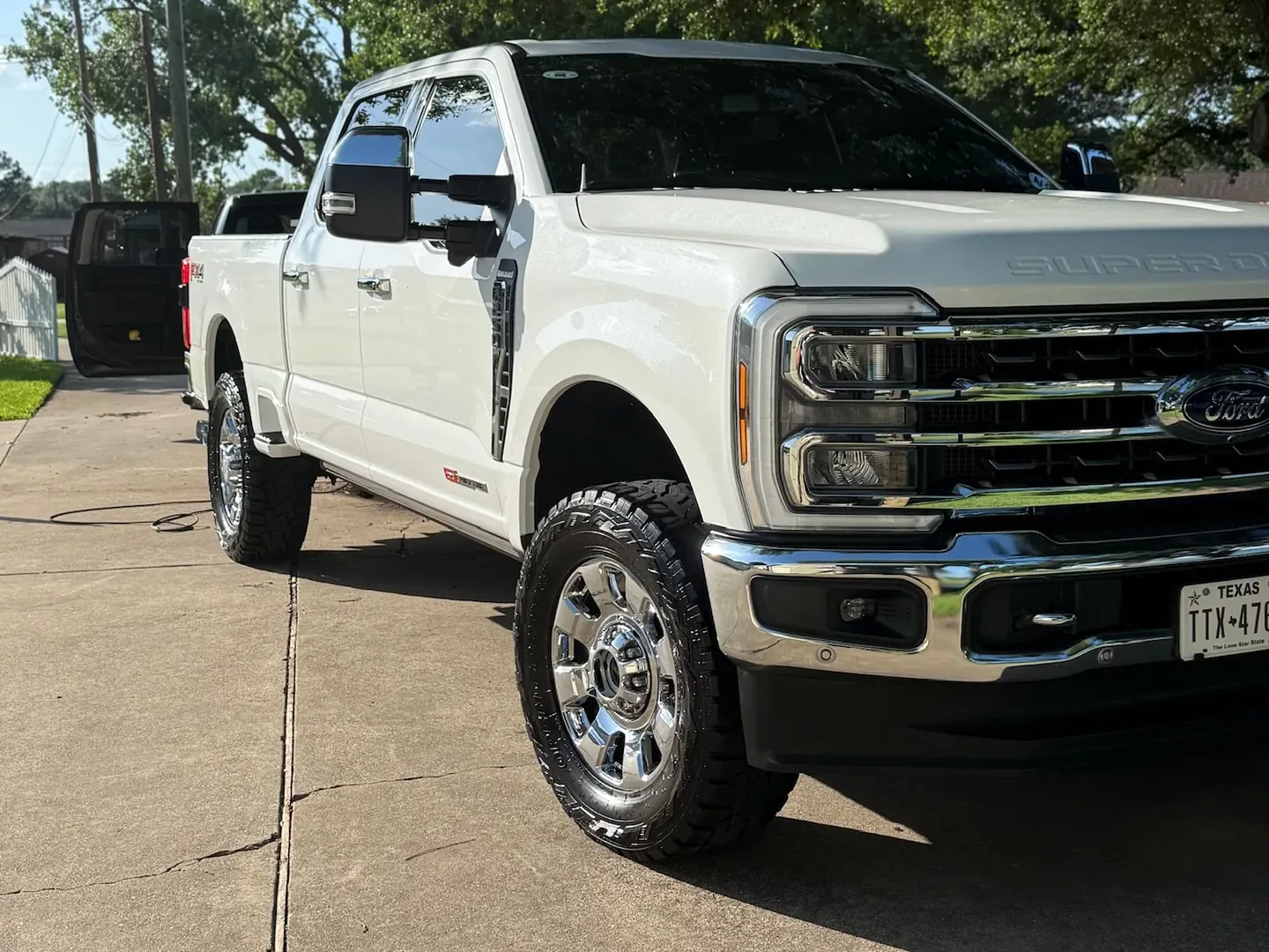 White Ford F-250 detailed in Tolar, Texas